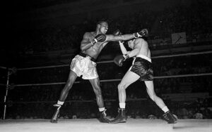 On This Day: Paul Pender Defeated Sugar Ray Robinson, 1960 | Boxen247.com