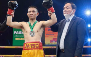 Srisaket Sor Rungvisai Knocked Out Kwanthai Sithmorseng | Boxen247.com