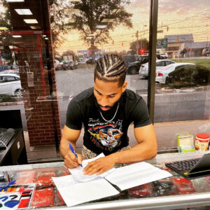 Hard Hitting Promotions signs welterweight Anthony "Juice" Young | Boxen247.com (Kristian von Sponneck)