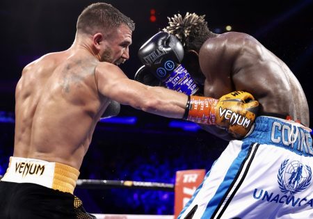 Vasiliy Lomachenko defeats Richard Commey at Madison Square Garden | Boxen247.com (Kristian von Sponneck)