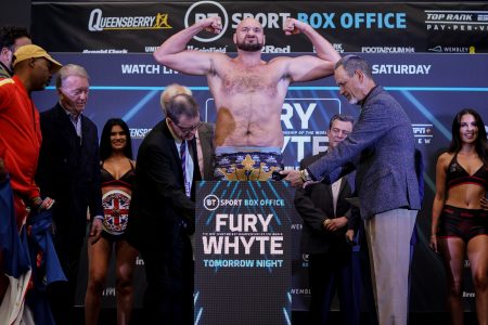 Tyson Fury vs. Dillian Whyte fight card weights, image gallery & full video | Boxen247.com