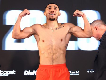 Teofimo Lopez in action tonight against Pedro Campa - Weights | Boxen247.com